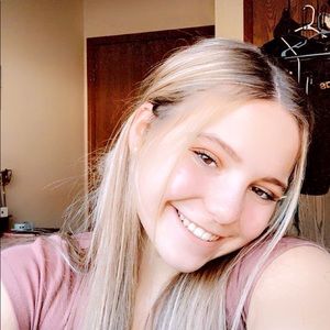 Meet your Posher, Makenna